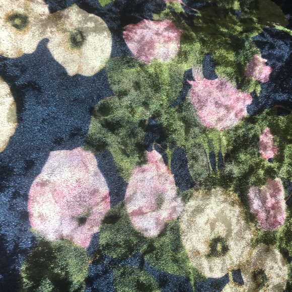 Loveriche Navy Mix Floral Velvet Dress - Size Medium - Picture 8 of 13